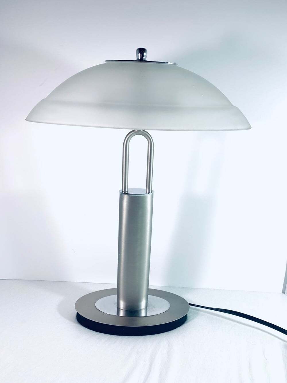 MCM Saucer Oval Desk Lamp dimming brushed nickel